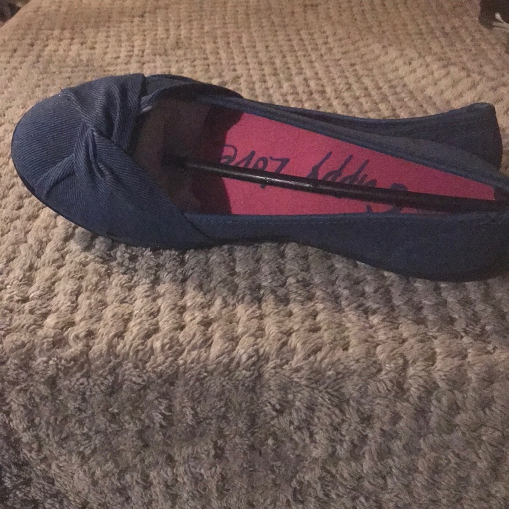 Flat jean shoes
